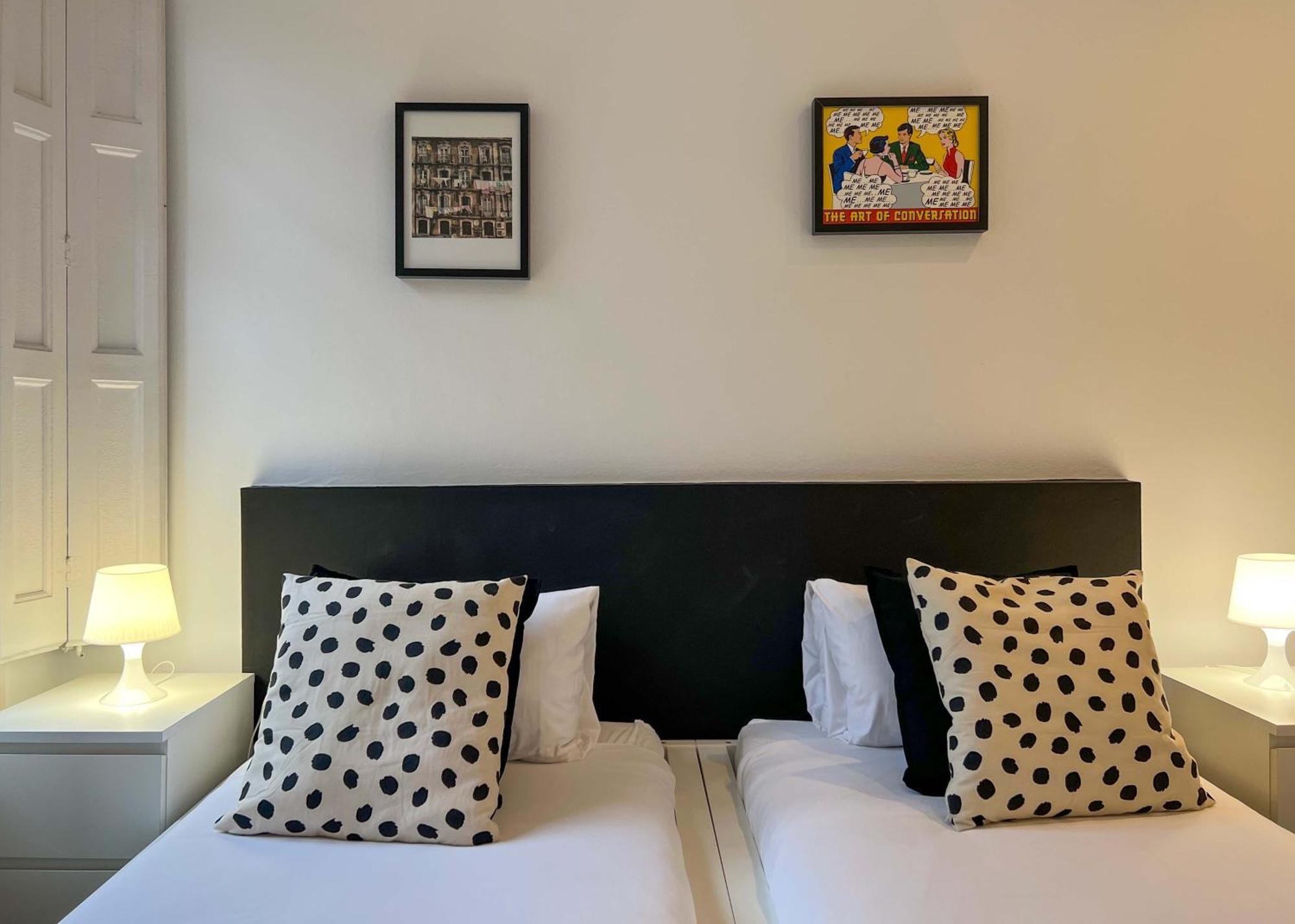 Stay Unique Apartments Cent Барселона Екстериор снимка